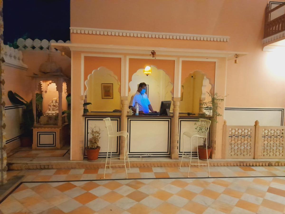 Отель Raj Rajeshwari Haveli Джапур Экстерьер фото