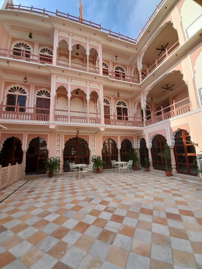 Отель Raj Rajeshwari Haveli Джапур Экстерьер фото