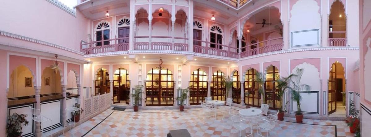 Отель Raj Rajeshwari Haveli Джапур Экстерьер фото