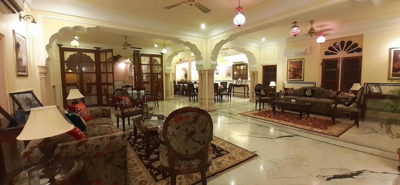 Отель Raj Rajeshwari Haveli Джапур Экстерьер фото